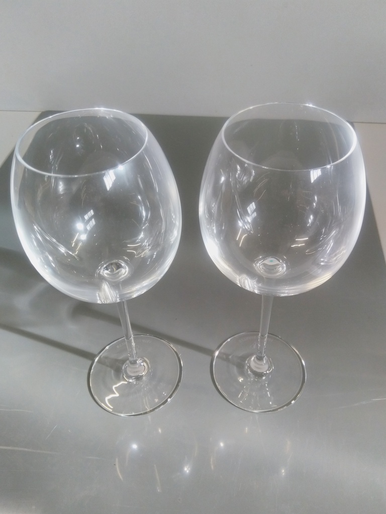 2 verres à vin 28cl