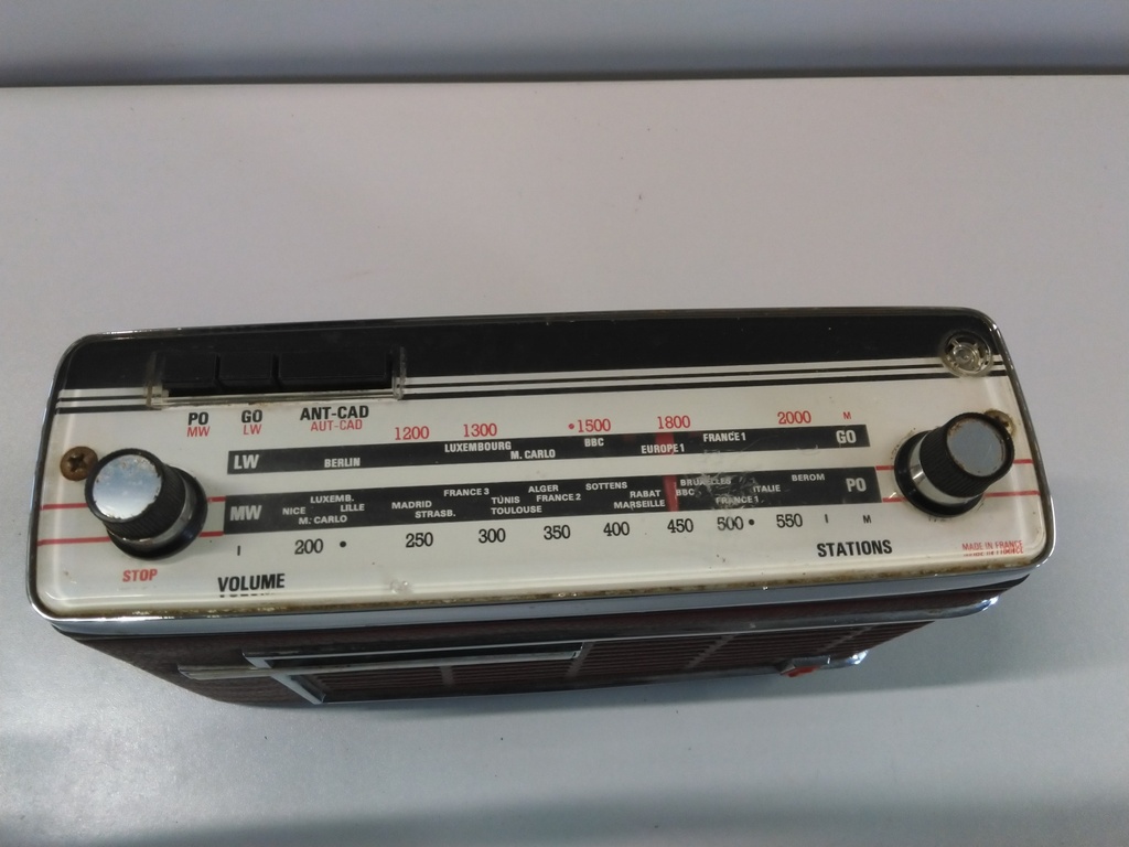 Conductividad estas lavanda Poste radio vintage Sonolor | Liquid'Affaires
