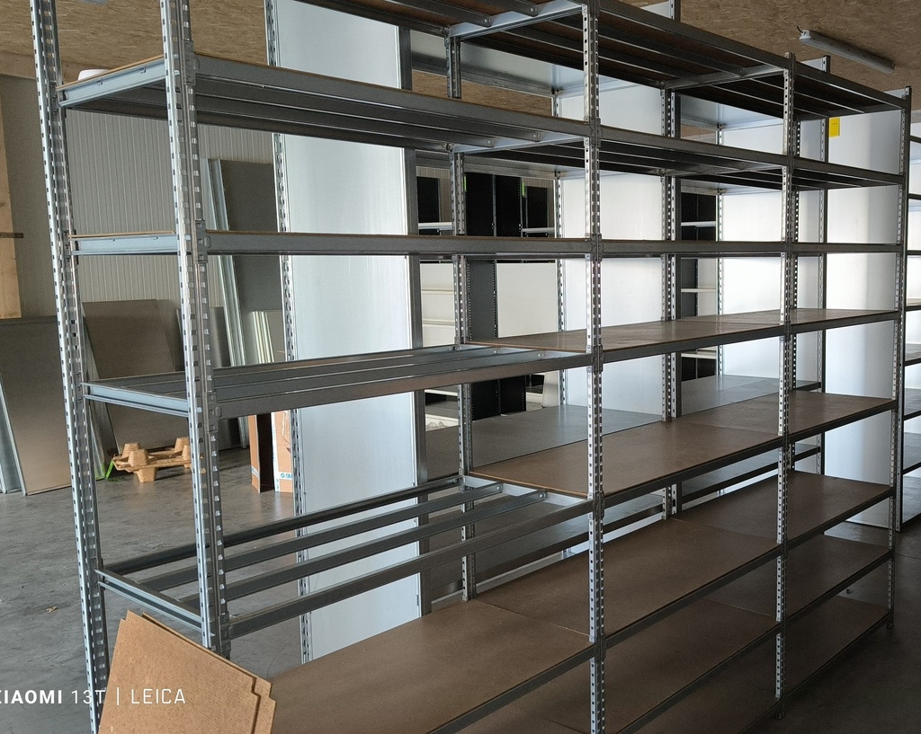 Racks/étagères 300x50x220cm (lxpxh)