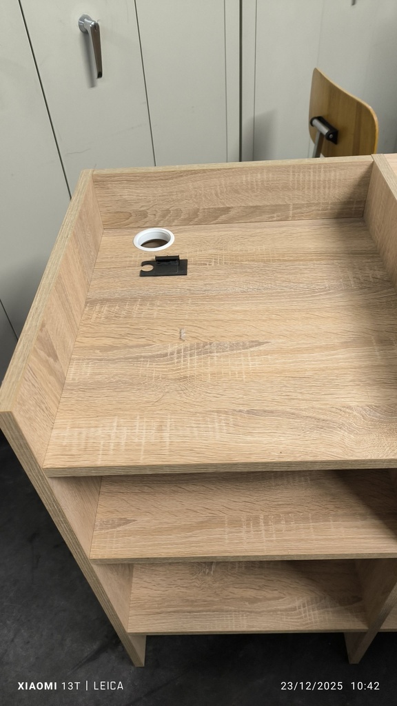 Banque d'accueil + bureau blanc