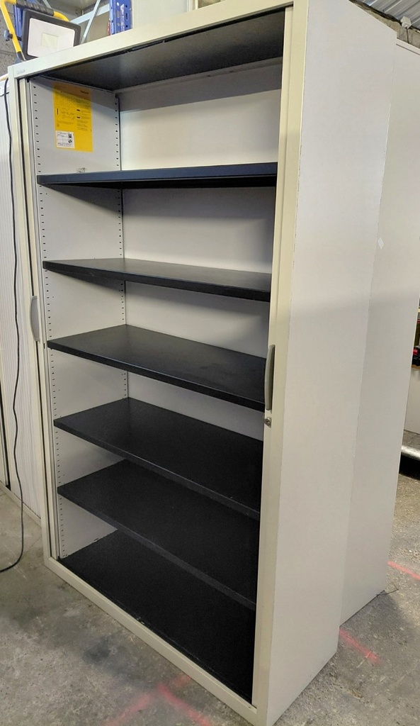 Armoire métallique 463 à rideaux