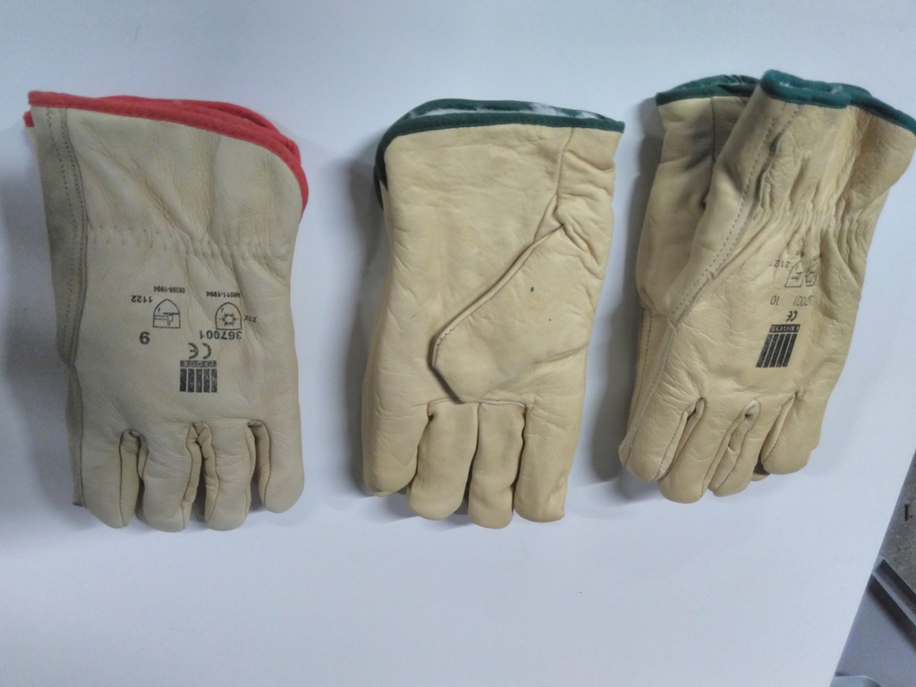 Gants cuir fourrés