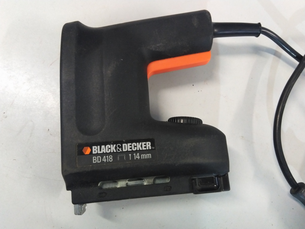 Agrafeuse électrique Black et Decker