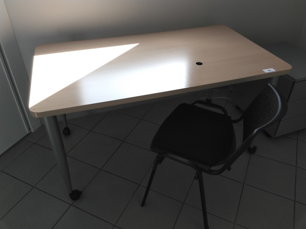 Table bureau 09 140x78x75cm