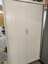 Armoire métallique 209 à rideaux