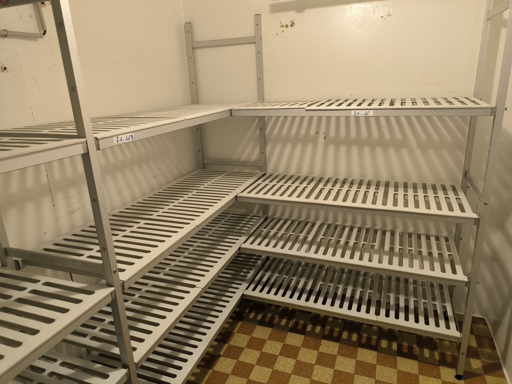 Etagère chambre froide