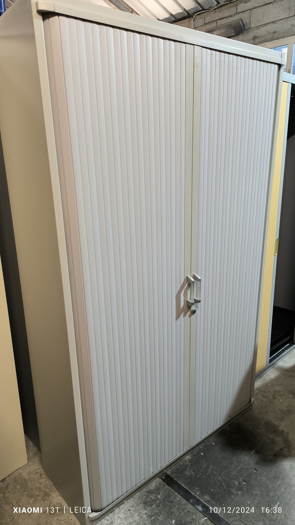 Armoire métallique 315 à rideaux