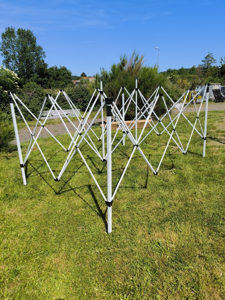 Structure tonnelle pliante 4.5x3m