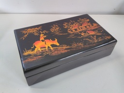 [Barnum] Boite à bijoux asiatique laquée GM