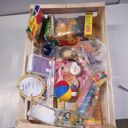 [Z4] Lot pour brocante N°1